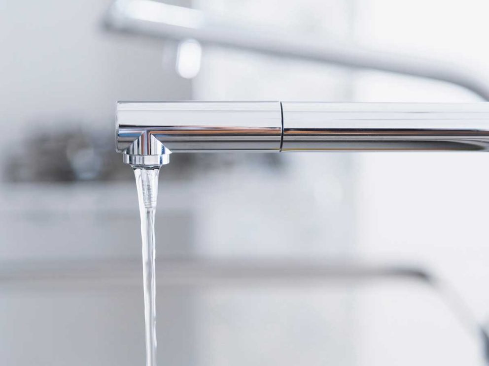 漢方服用時の正しい水の選び方